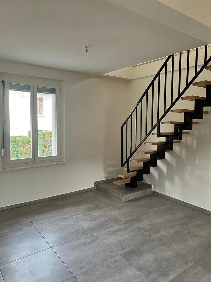 Charmanter Mietshaus mit 2 Wohnungen