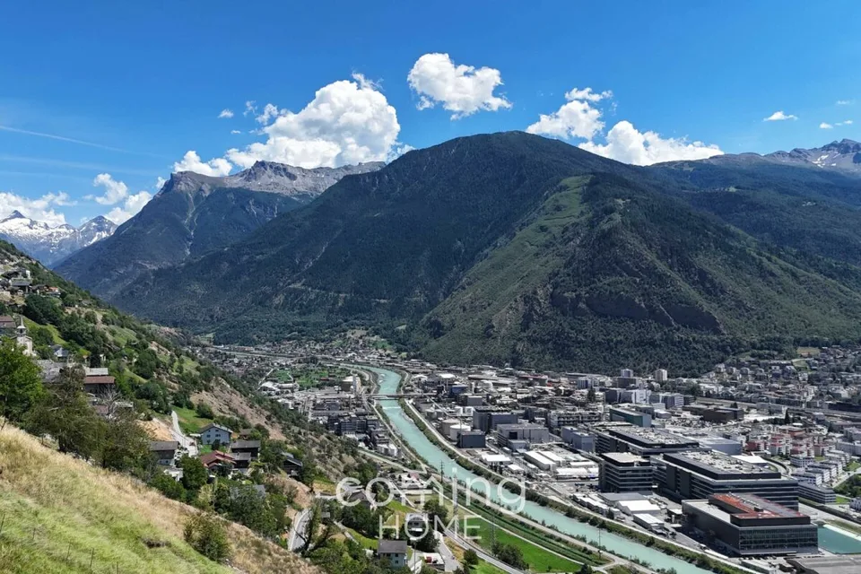 3'040 m² con vista panoramica a Eggerberg - appezzamento di costruzione soleggiato in una tranquilla comunità montana