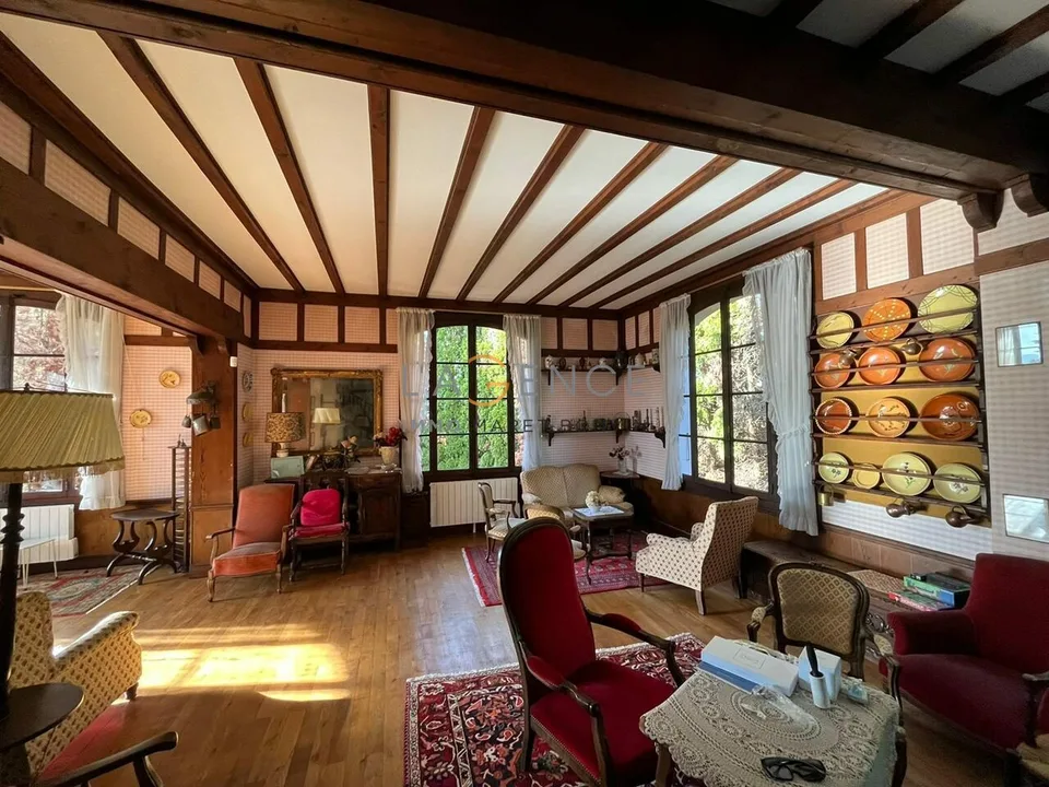 Magnifica casa padronale su 6500M² !