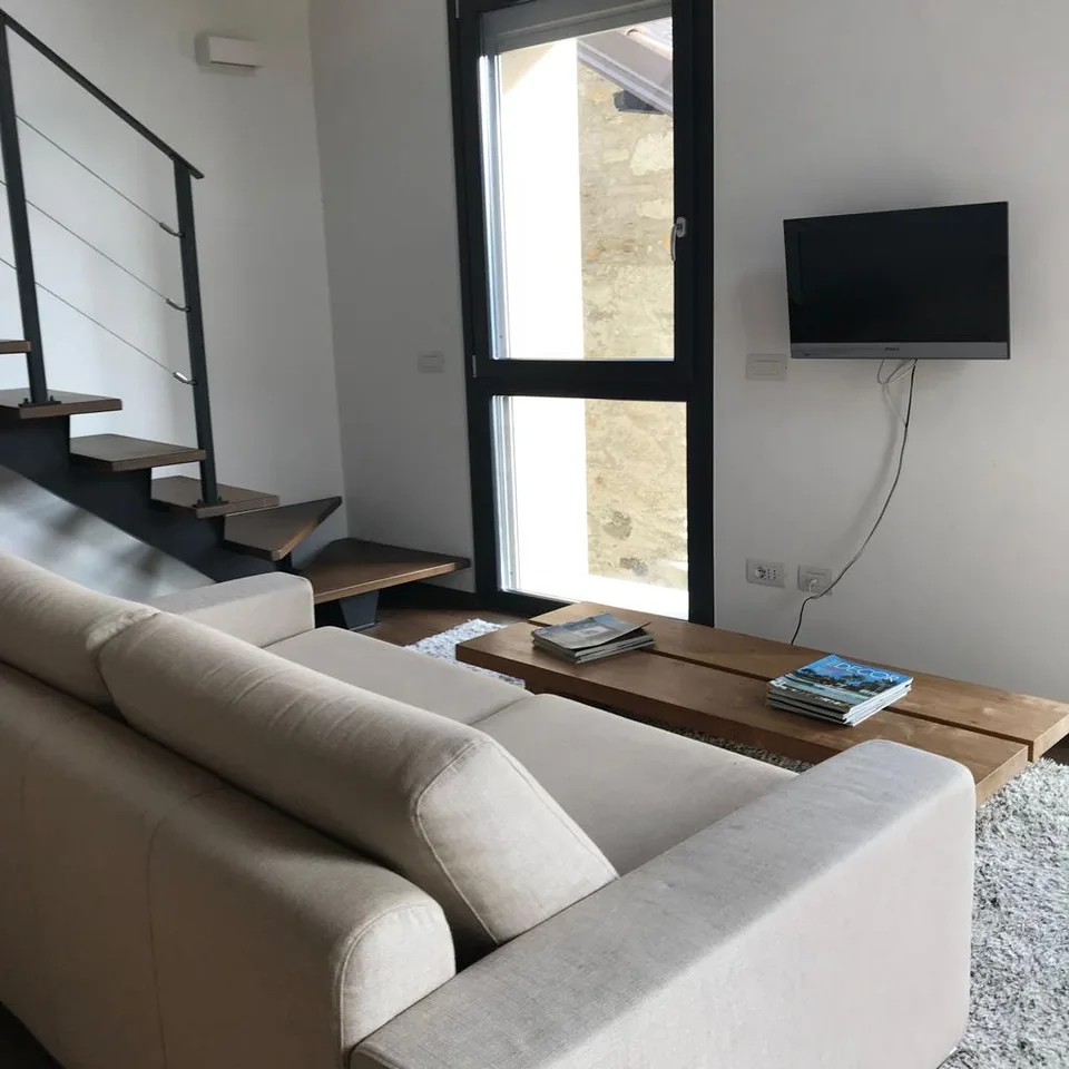 Elegant accommodation 5 minutes from Lugano