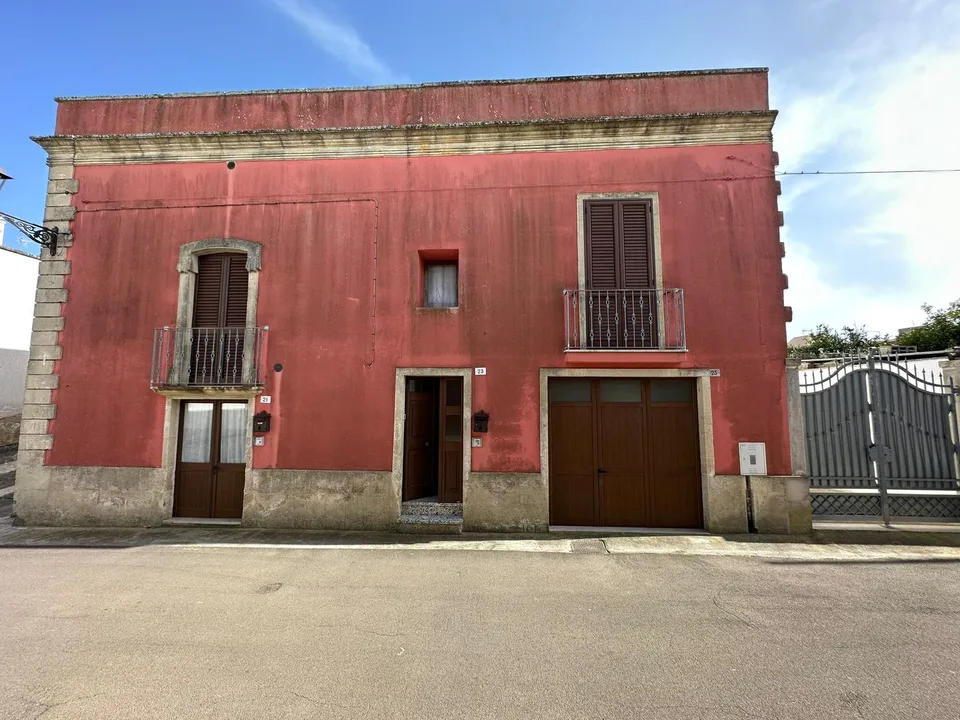 Abitazione indipendente tipica salentina completamente ristrutturata - uggiano La Chiesa
