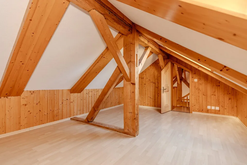 Casa di 3 famiglie con fienile – foto 14 di 20