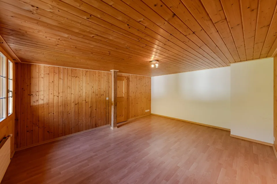 Casa di 3 famiglie con fienile – foto 19 di 20