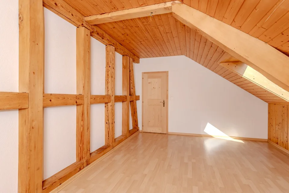 Casa di 3 famiglie con fienile – foto 15 di 20