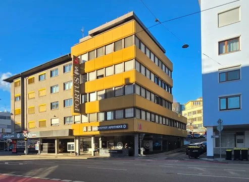 Top-Kapitalanlage : Wohn-und Geschäftshaus mit 6,4 % Rendite: Pforzheim Zentrum (Baden-Württemberg)