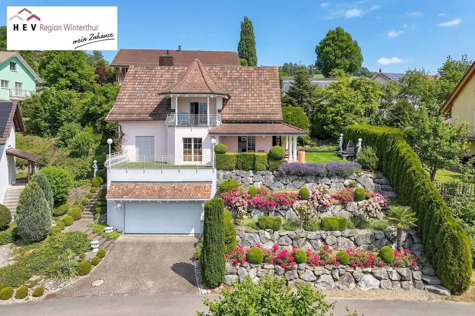 Herrschaftliches Haus mit Panoramablick