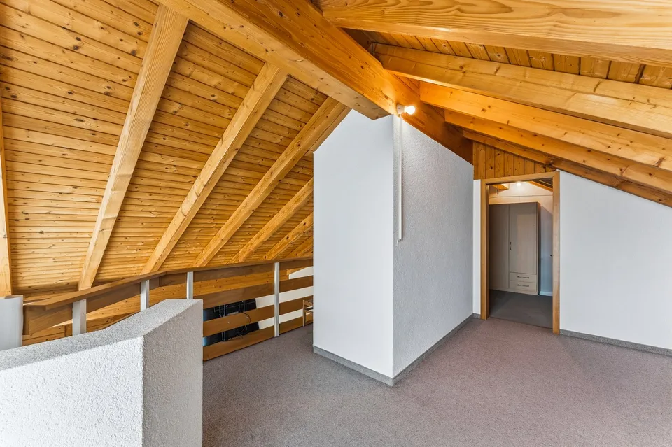 Affascinante casa a schiera di 5,5 locali a Oberkulm – foto 21 di 26