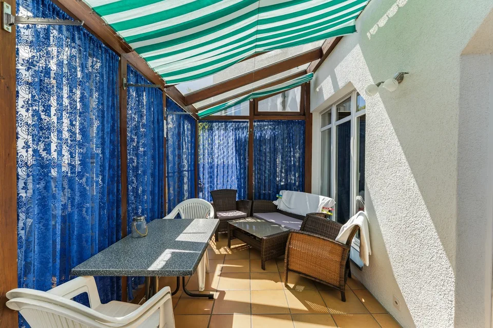 Affascinante casa a schiera di 5,5 locali a Oberkulm – foto 25 di 26