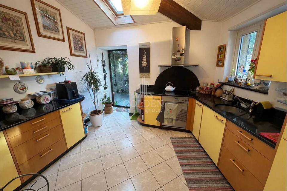 Haus mit privatem Garten und Terrasse in Muzzano – Foto 6 von 13