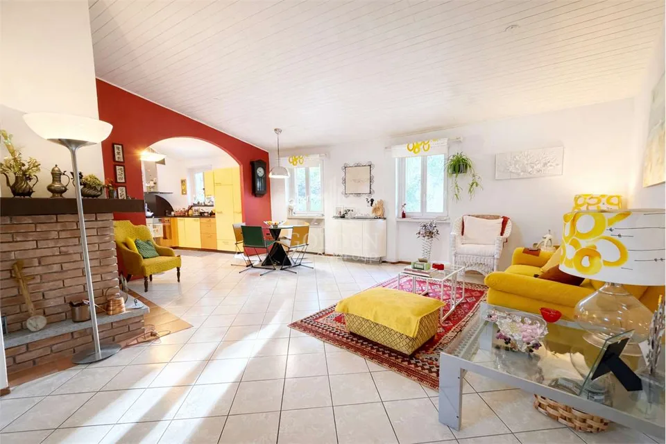 Haus mit privatem Garten und Terrasse in Muzzano