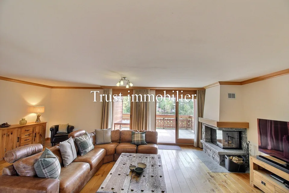 5003. Double appartement en RdC au centre de Crans – photo 6 sur 13
