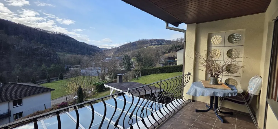 Coup de coeur - Spacieuse maison familiale de 6.5 pièces avec jardin – Foto 9 von 13