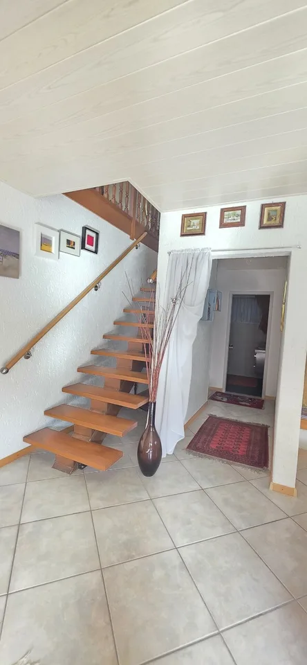 Coup de coeur - Spacieuse maison familiale de 6.5 pièces avec jardin – Foto 11 von 13