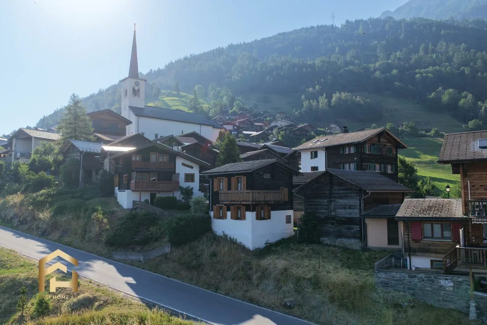 Charmantes Walliser Chalet mit traumhafter Aussicht über das Rhonetal
