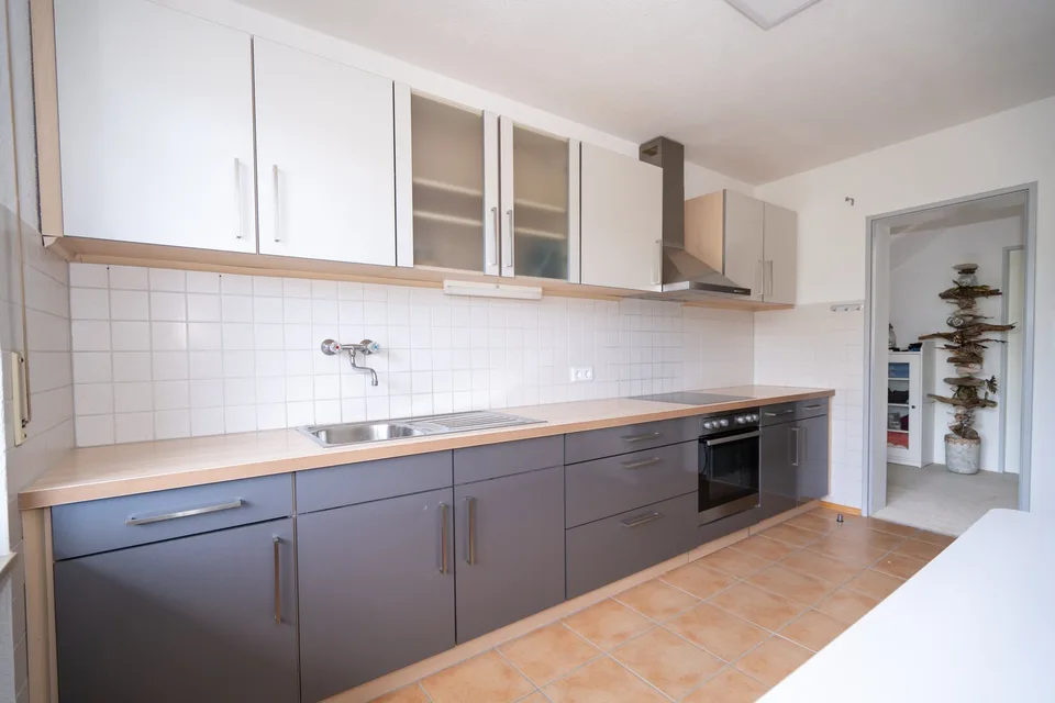 Zuhause mit Weitblick – großzügiges Wohnen - ca. 295 qm Wohnfläche in traumhafter Ortsrandlage – Foto 16 von 29
