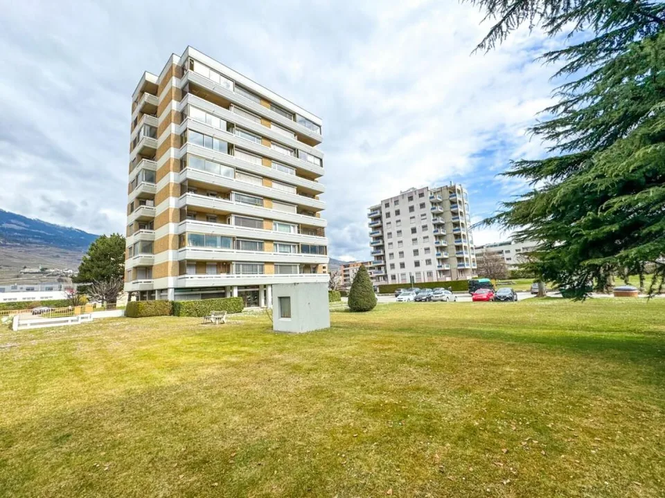 Appartamento di 5 locali a Conthey