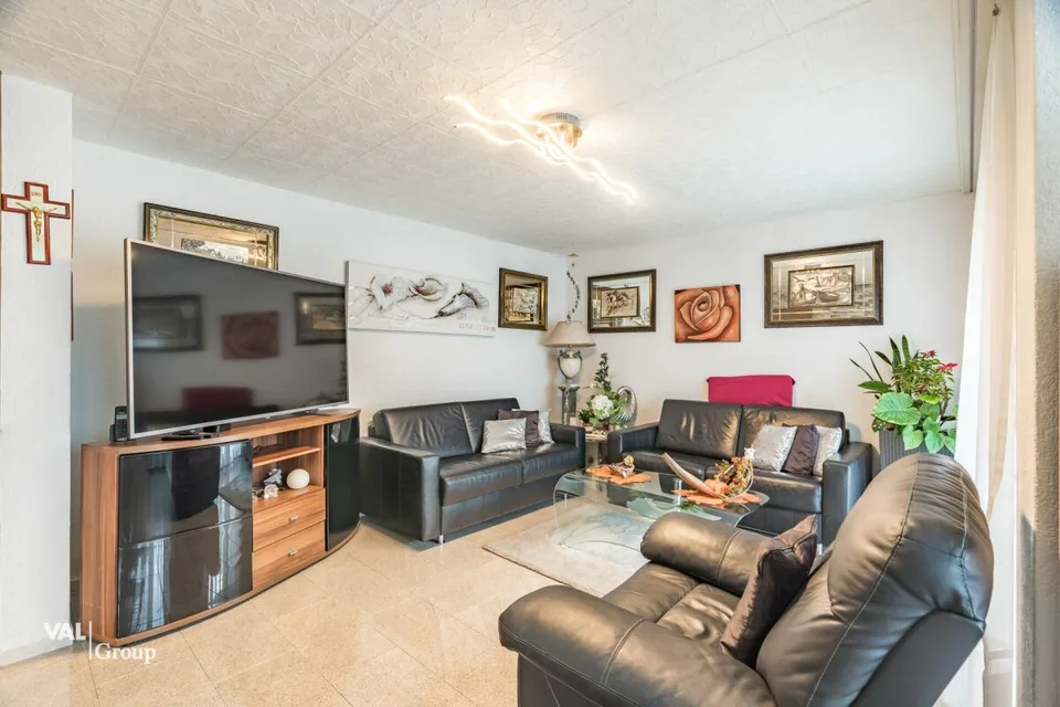 Wohnen mit Komfort und Aussicht - 4.5-Zimmerwohnung in bester Lage von Visp