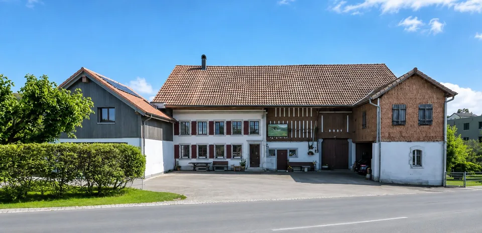 Ferme de caractère avec 3 logements indépendants sur 2'998 m² de terrain
