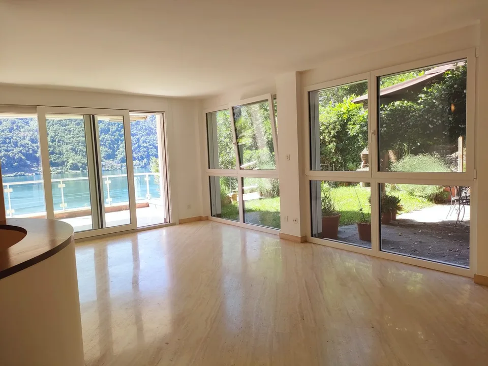 Morcote - Helles 3.5-Zimmer-Duplex mit Garten, Pool und Seeblick – Foto 10 von 23