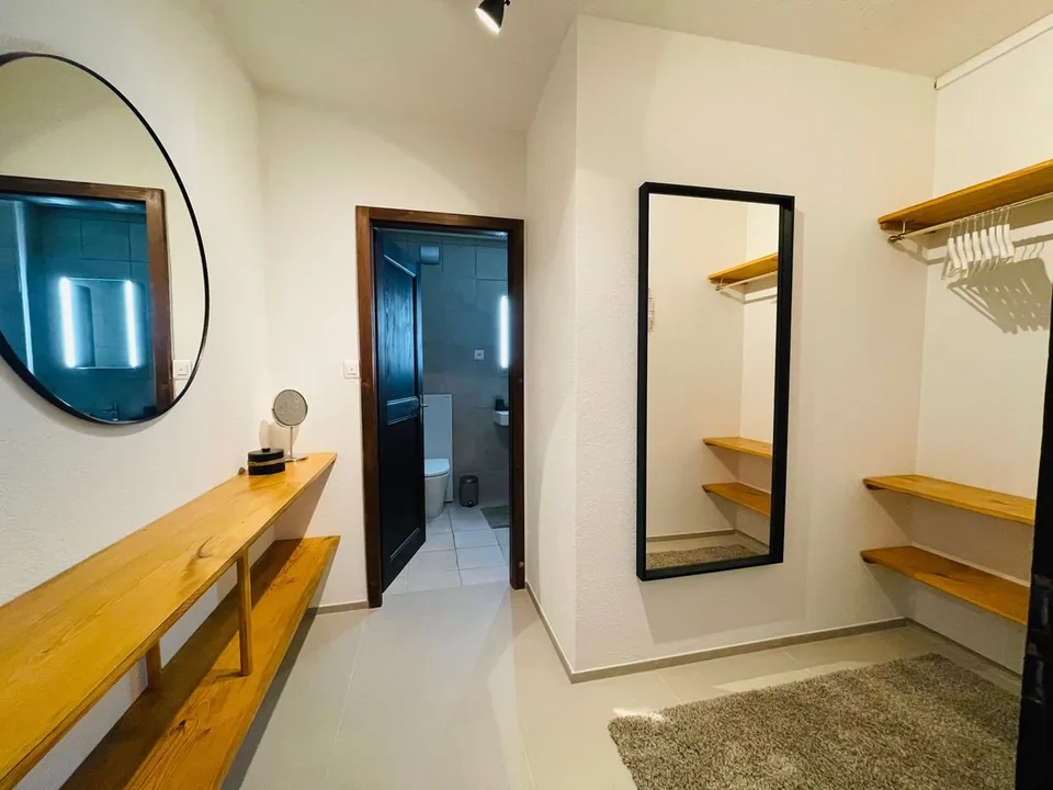 Rara opportunità: casa nel centro di Cossonay con giardino