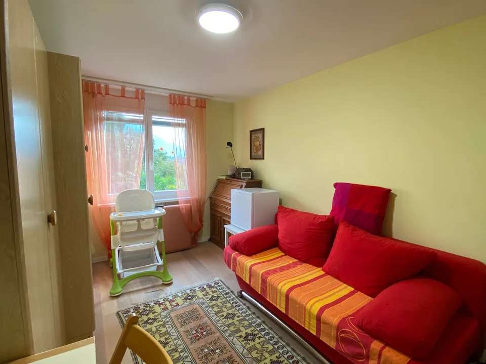 MINUSIO - Luminoso appartamento3.5 locali/ Charmante 3.5-Zimmer-Wohnung mit grossem Balkon – foto 11 di 15