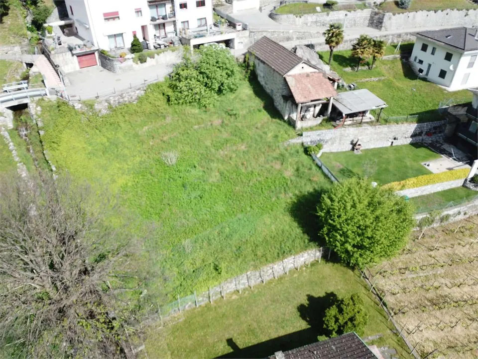 Bel terreno edificabile in posizione strategica