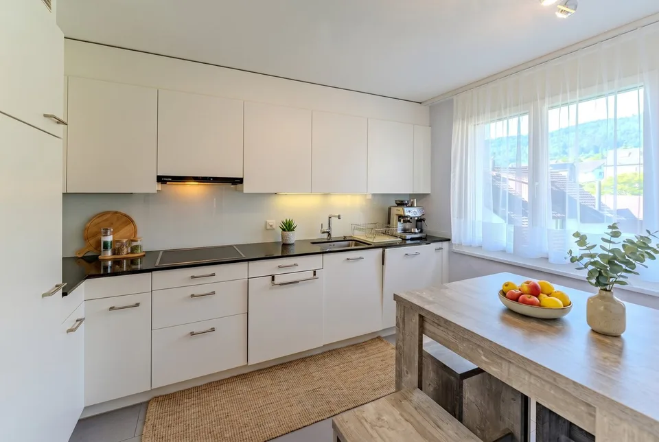 Appartement spacieux et lumineux de 4,5 pièces au centre