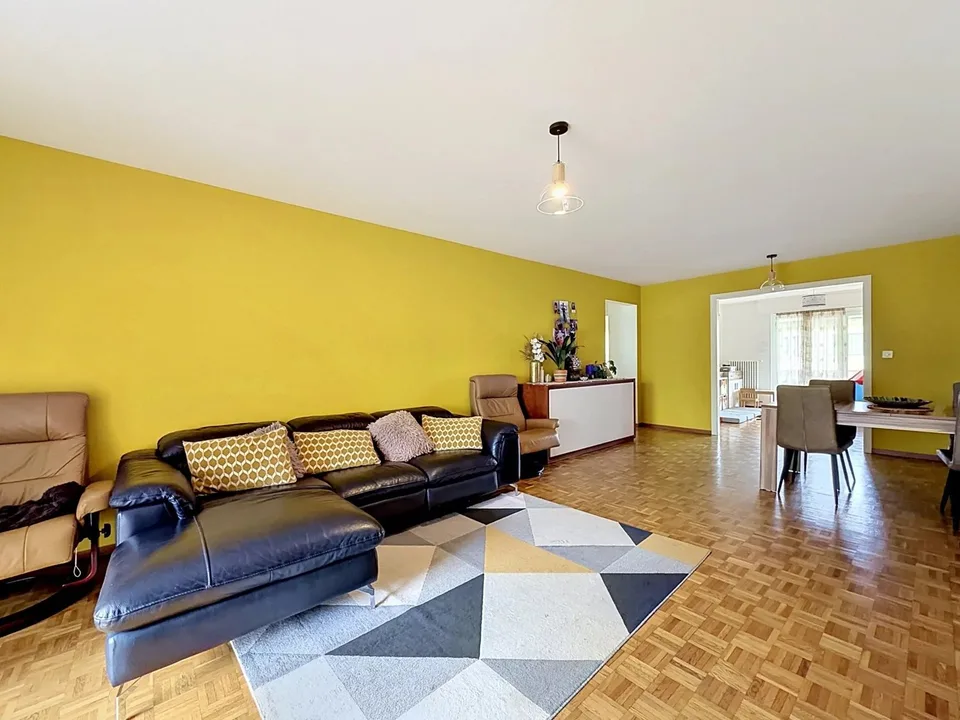 Au coeur de Martigny généreux appartement de  5.5 pièces