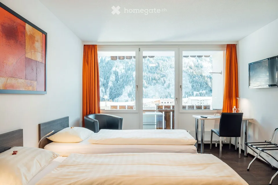 Hotel Ristorante redditizio a Disentis GR