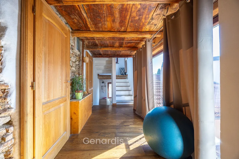Ponte Tresa à proximité, maison élégamment rénovée – photo 8 sur 23