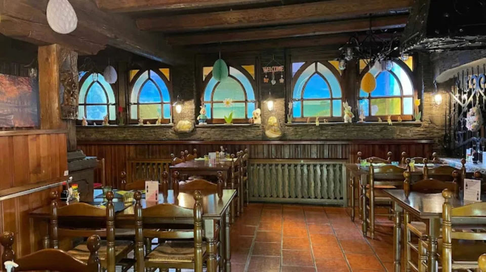 Ein historisches Restaurant! Eine Seele! 530 m²
