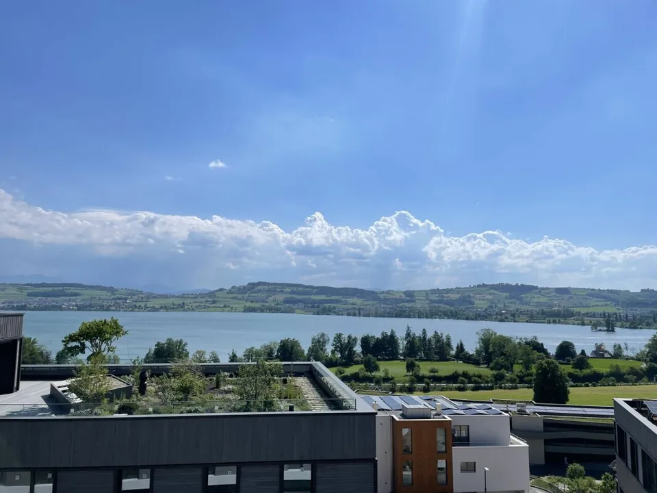 Appartamento attico nuovo pronto per essere occupato con vista lago e montagna – foto 10 di 11