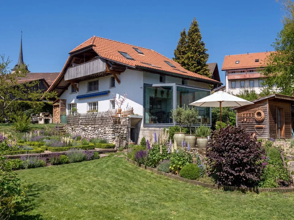 Einfamilienhaus voller Geschichte und Charakter