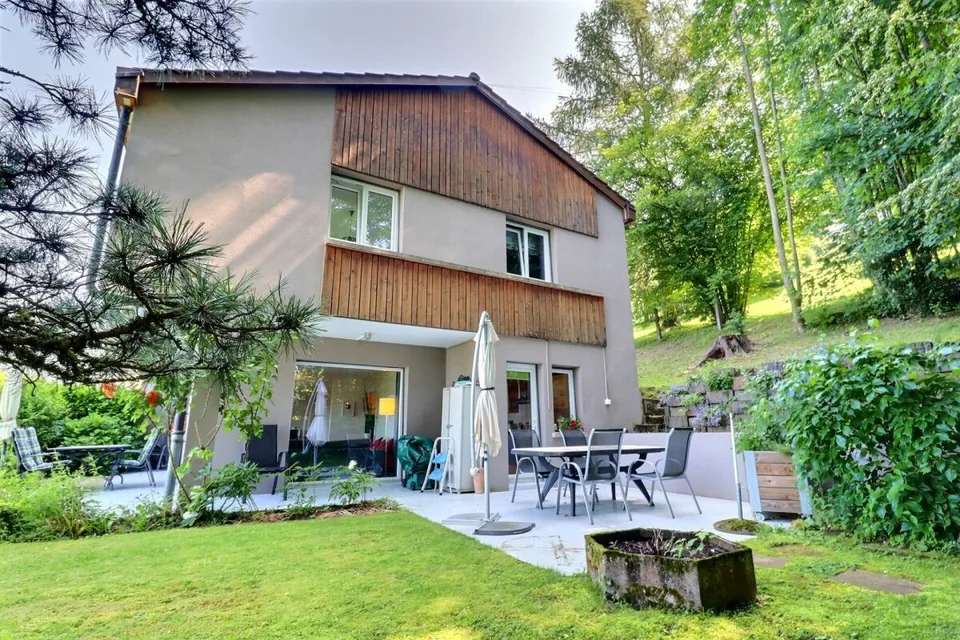 Zweifamilienvilla mit atemberaubendem Blick – Foto 19 von 23
