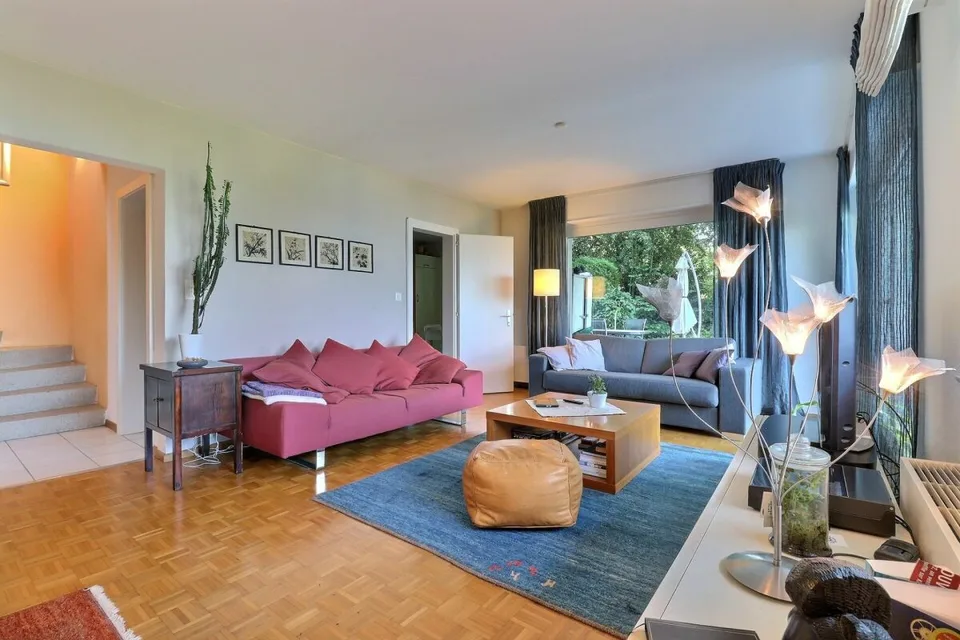 Zweifamilienvilla mit atemberaubendem Blick – Foto 11 von 23