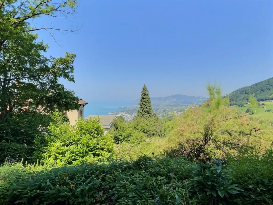 Zweifamilienvilla mit atemberaubendem Blick – Foto 17 von 23