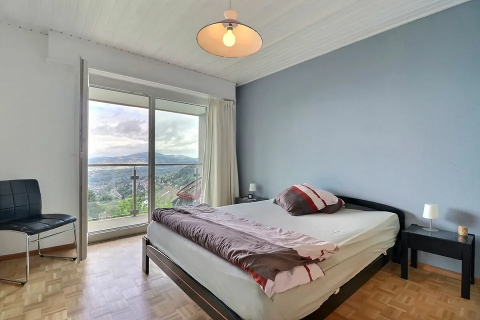 Zweifamilienvilla mit atemberaubendem Blick – Foto 7 von 23