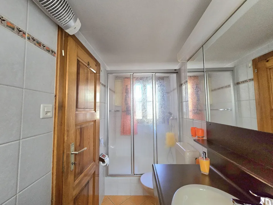 Charmante Wohnung mit Terrasse, Panoramablick und Garage in St-Martin, Val d'Hérens – Foto 10 von 18