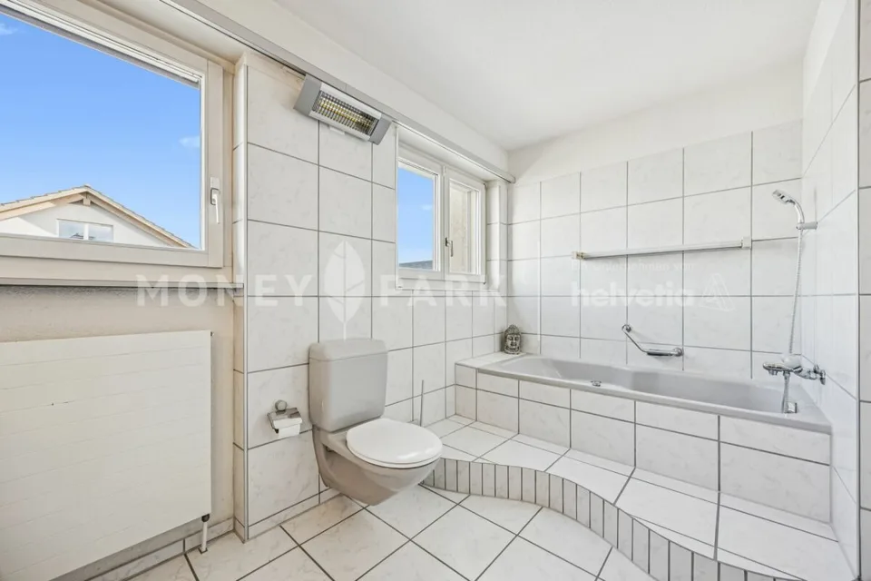 5.5 Zimmer Maisonette in Niederönz – Foto 8 von 12