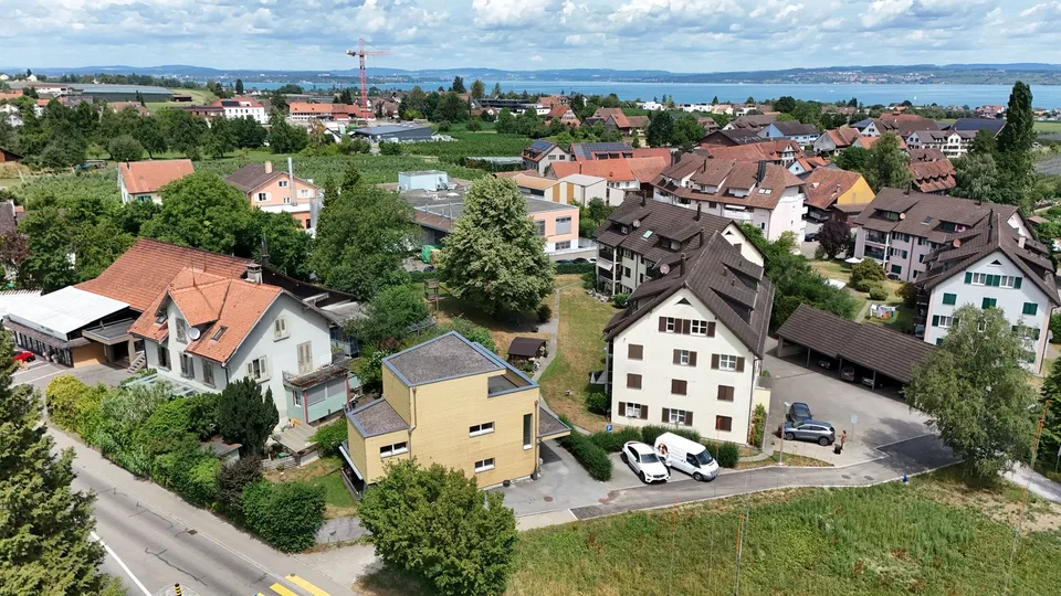 Casa unifamiliare nuova di 4,5 locali con terrazza sul tetto & vista lago – foto 13 di 16