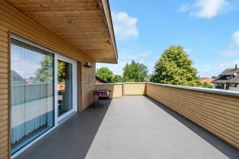 Casa unifamiliare nuova di 4,5 locali con terrazza sul tetto & vista lago – foto 8 di 16