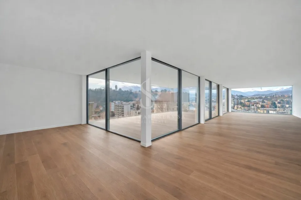 Dachwohnung mit Seeblick und Stadtblick – Foto 10 von 13