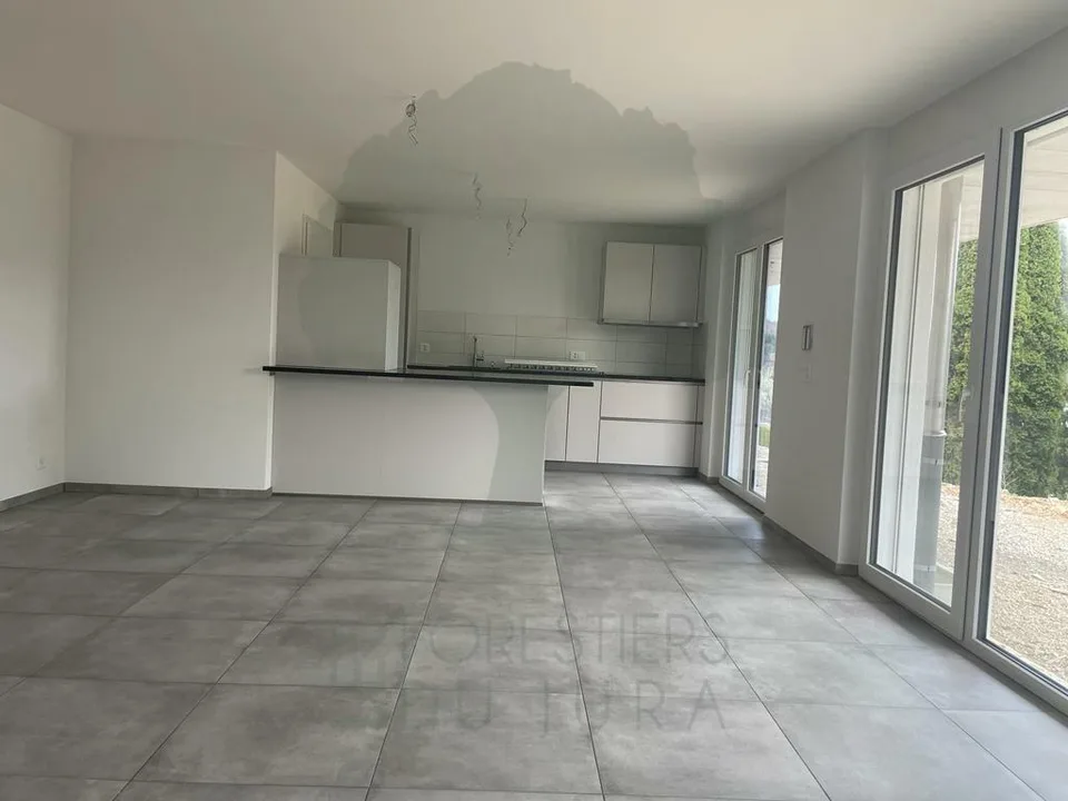 Meraviglioso appartamento di 3.5 locali con giardino privato