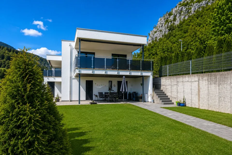 Modernes Einfamilienhaus mit Potenzial