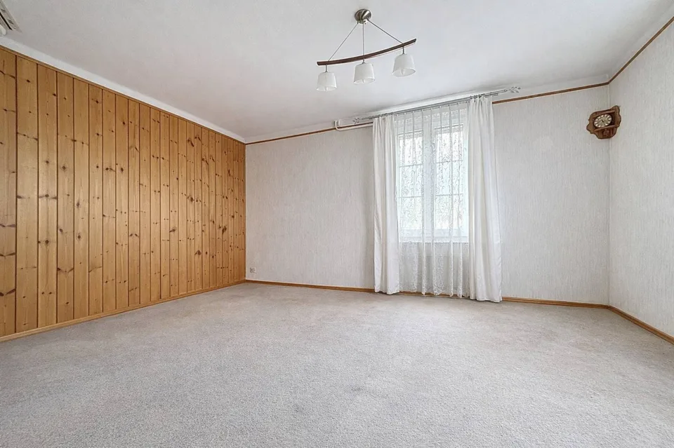 Casa unifamiliare di 4.5 locali con terrazze e giardino