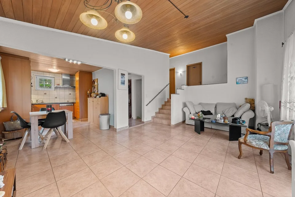 Casa unifamiliare di 7,5 locali con giardino invernale in vendita a Trimbach