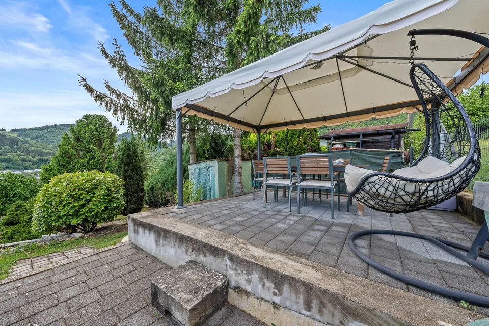 Casa unifamiliare di 7,5 locali con giardino invernale in vendita a Trimbach