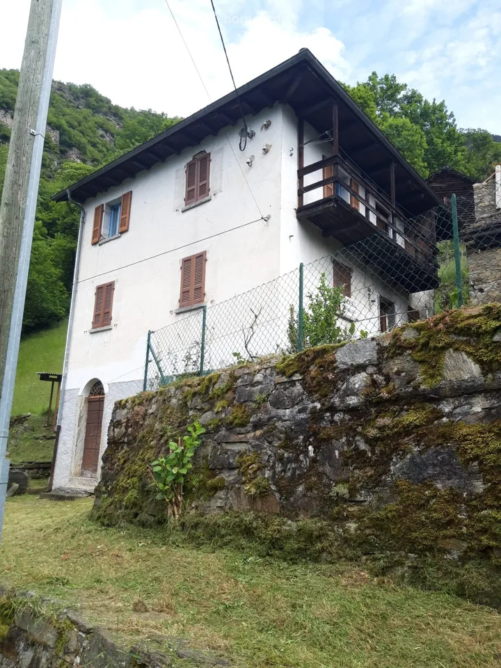 Maison avec terrain attenant