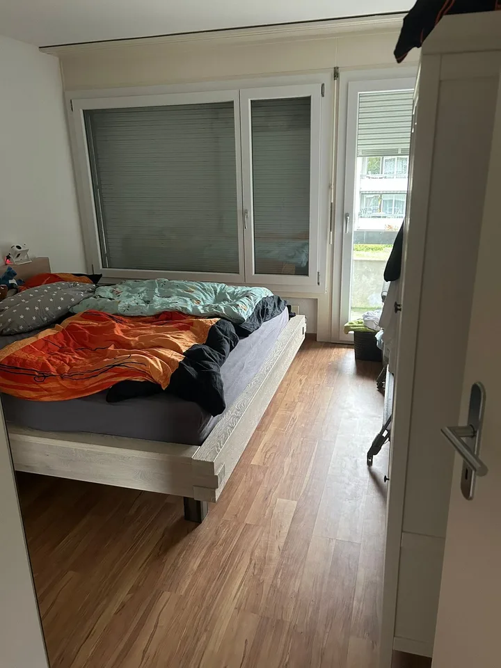 Charmante 4.5-Zimmer-Wohnung in Studen BE – sofort verfügbar! – Foto 7 von 9