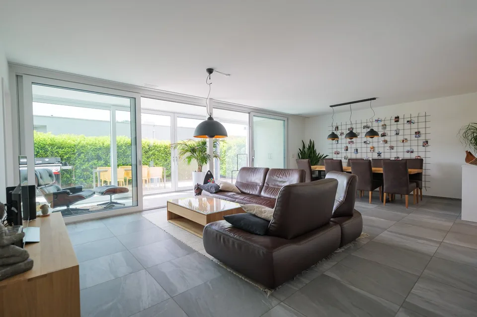 Appartamento in giardino elegante con standard Minergie a Sissach (BL)